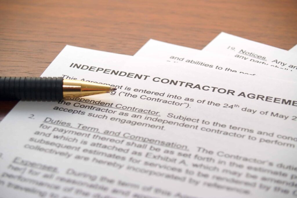 oil and gas insurance company; contractor contract